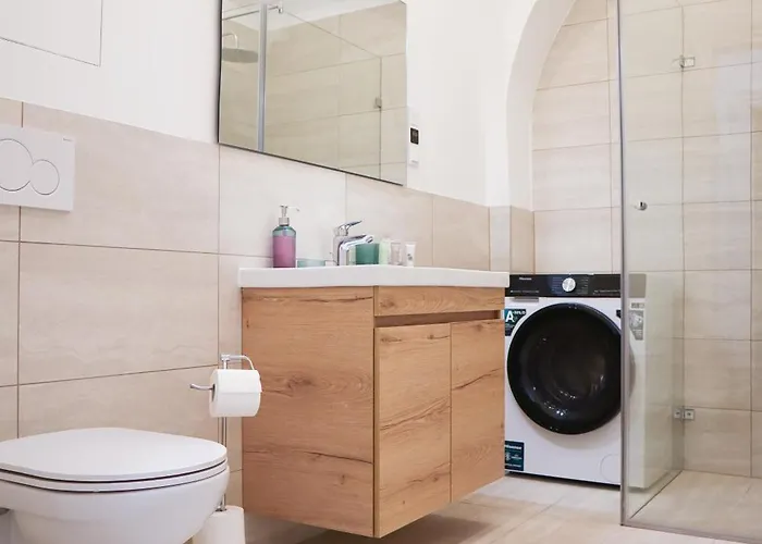 Apartamento 1 Bdr - Exclusive, Right Near Vienna's Old Viena