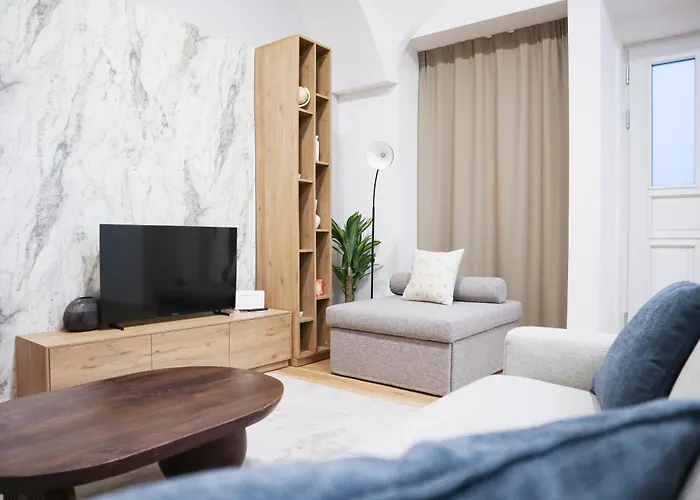 1 Bdr - Exclusive, Right Near Vienna's Old Apartamento *